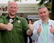 Dermot's Secret Garden - Dermot & Fiann