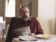 Saul Berenson (Mandy Patinkin) in 