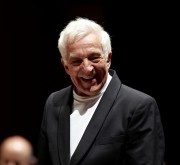 vladimir-ashkenazy-credit-keith-saunders