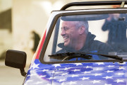 Top Gear: Series 23 - Picture Shows: Chris Evans and Matt LeBlanc's first challenge is a battle between the UK and the USA.