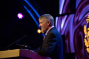 Máirtín Tom Shéainín presenting Corn Uí Riada 2015