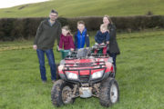 Big Week on the Farm Gillian and Neil O’Sullivan and their children Fionn (6), Hannah (4) and Tim (2) 793A5466