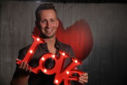 First Dates Ireland Tom Óg 1