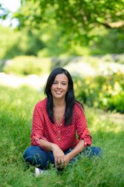 Liz Bonnin portrait