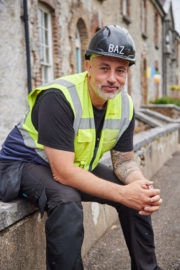 NY23 DIY SOS Picture: Miki Barlok