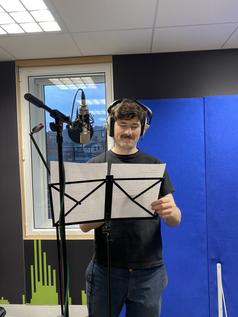 Eoin P. Ó Murchú playing the part of Diarmuid